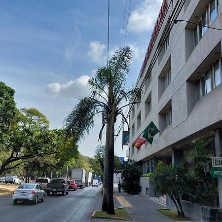 Hotel Real Del Sol - Zona Expo Industrial Guadalajara Zewnętrze zdjęcie