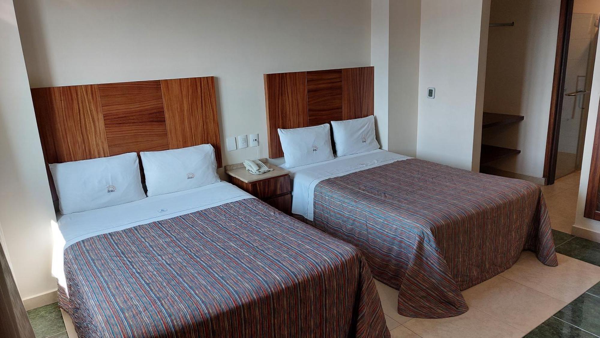 Hotel Real Del Sol - Zona Expo Industrial Guadalajara Zewnętrze zdjęcie