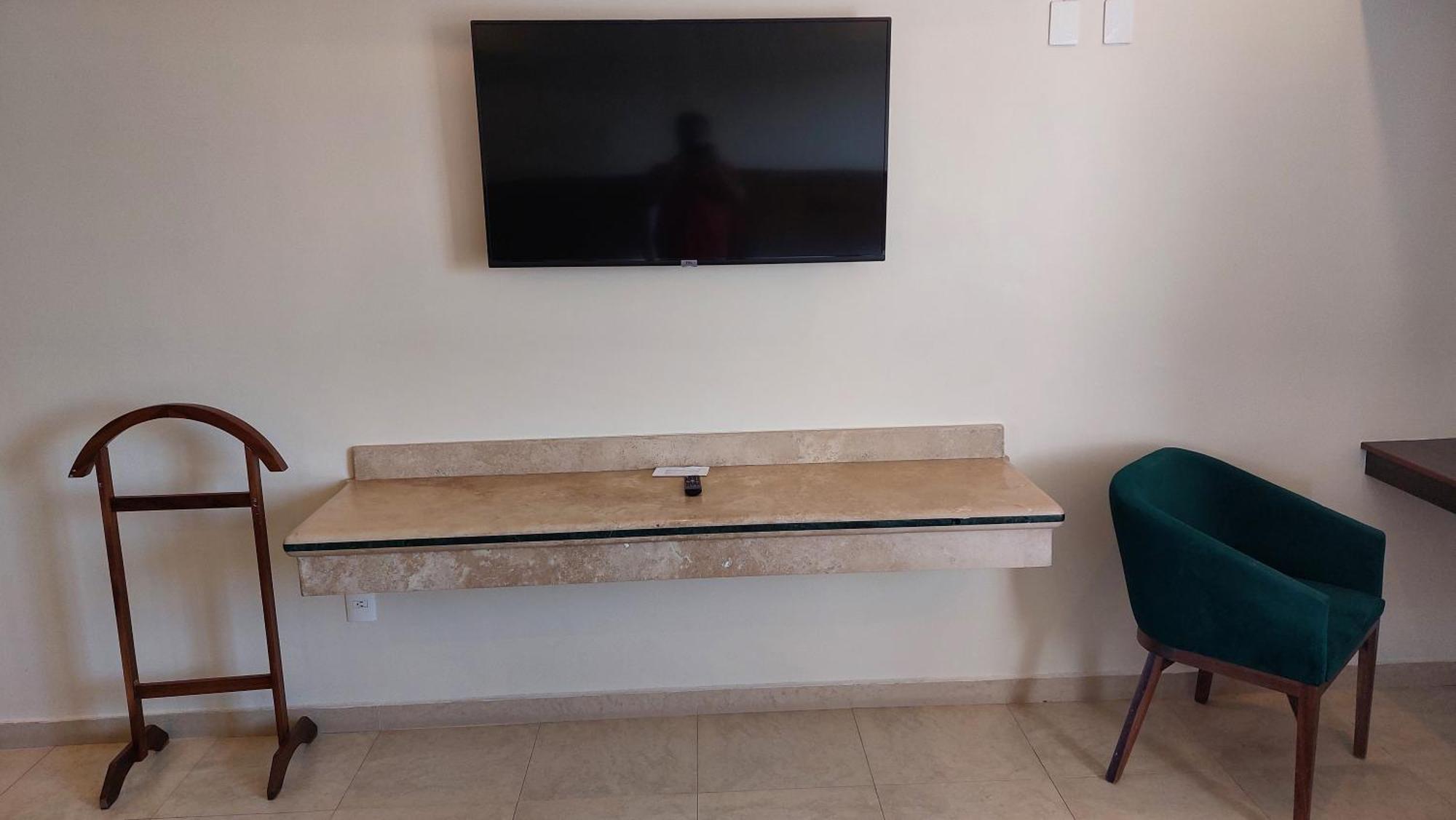 Hotel Real Del Sol - Zona Expo Industrial Guadalajara Zewnętrze zdjęcie