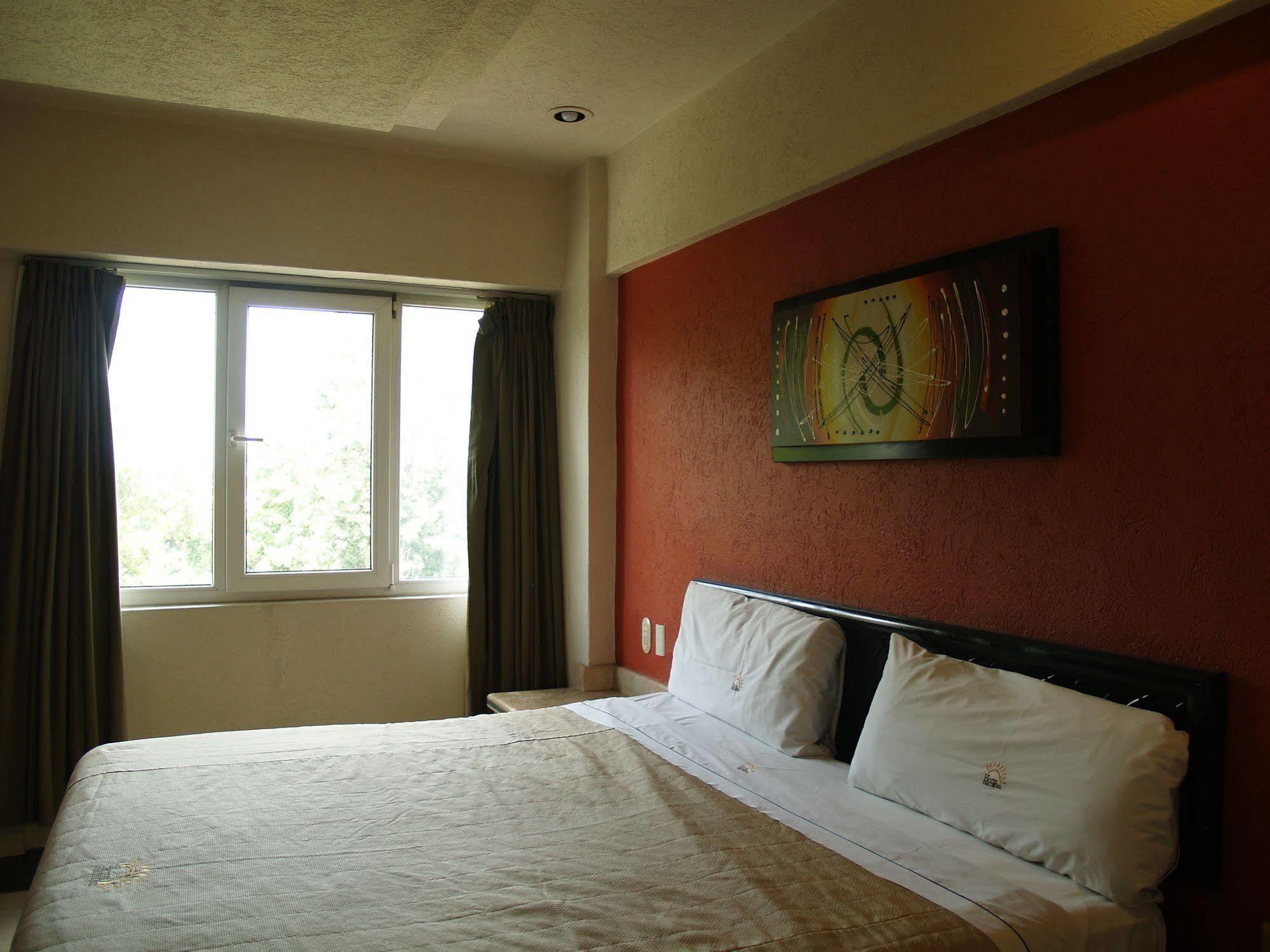Hotel Real Del Sol - Zona Expo Industrial Guadalajara Zewnętrze zdjęcie