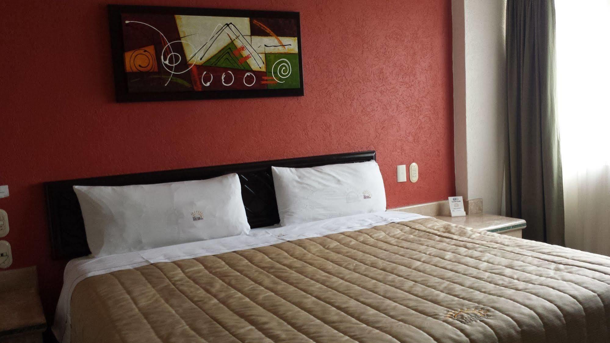 Hotel Real Del Sol - Zona Expo Industrial Guadalajara Zewnętrze zdjęcie